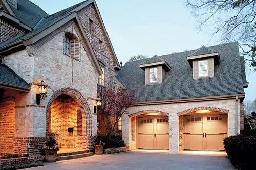 Home with garage doors near Lavaca, AR